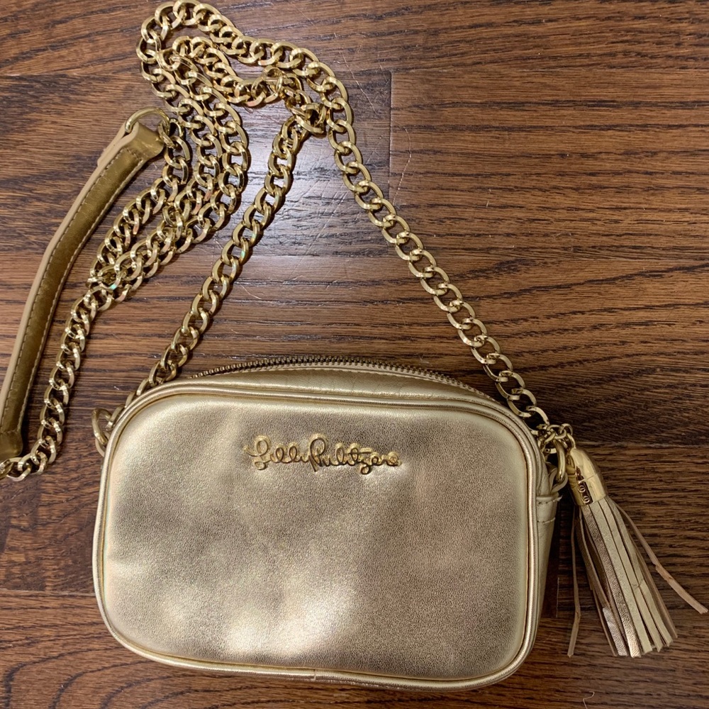 Lilly Pulitzer gold crossbody purse!